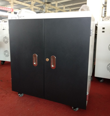 Fan làm mát và lỗ thông gió Tủ sạc làm bằng nhựa kỹ thuật ABS