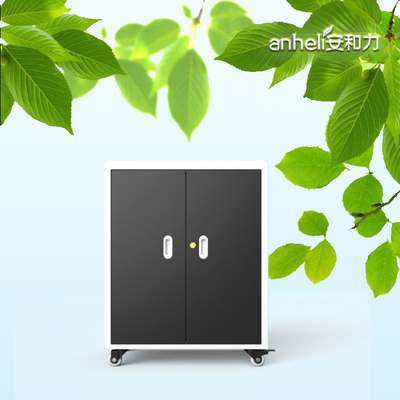 Chiếc xe sạc máy tính xách tay từ nhà máy Trung Quốc 30 cổng AC